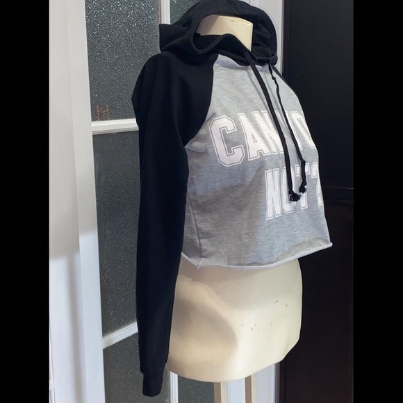 Cropped hoodie - Picture 2 of 2